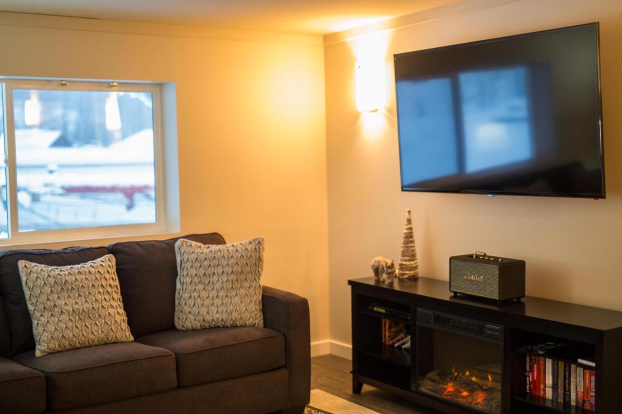 Clipperton Suite By Revelstoke Vacations Exterior foto